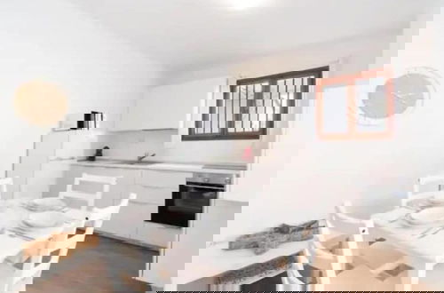 Foto 10 - Central 2bedroom 200m From Beach