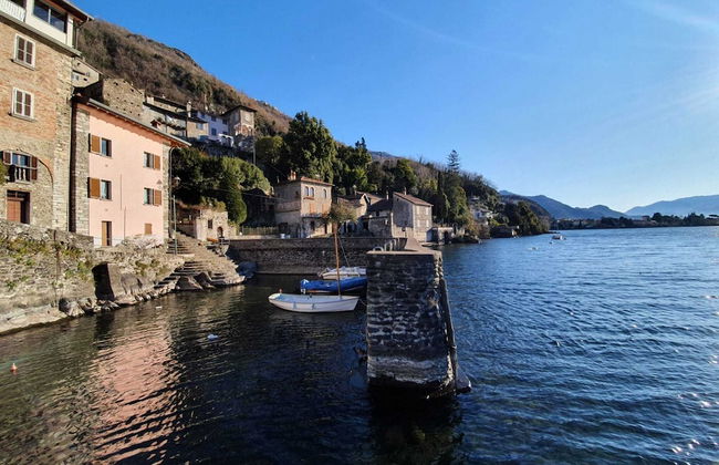 Apartment by Lake Como With Scenic Views - Photo 47