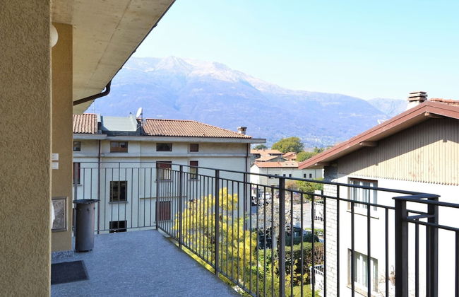 Apartment by Lake Como Near Spiaggia di Dervio - Photo 24
