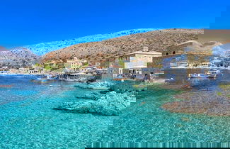 Photo 2 - Mani s Aura Seaside-enchanting Stone Gem