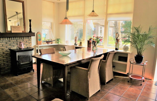 Lodge in Giethoorn With Breakfast - Foto 34