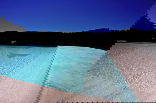 Foto 26 - Luxury Villa in Provence With a Private Pool