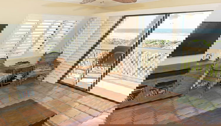 Foto 1 - Oceanfront Serenity at Stylish Sea Haven 212