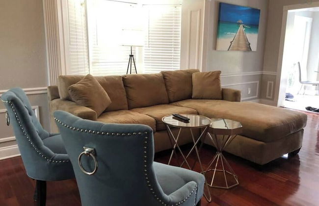 6151 Sandcrest · Next to Universal. Pool Sleep 9. Walk to Park - Foto 14