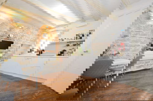 Foto 6 - Upscale and Modern Residence Downtown Rovinj