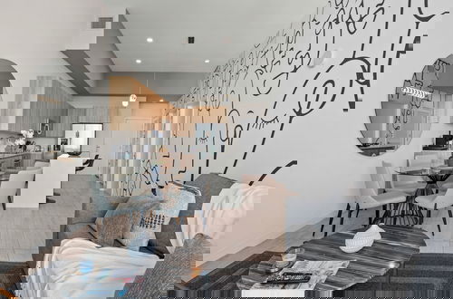 Photo 34 - Modern Condo in Design District