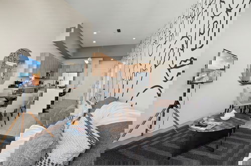 Photo 38 - Modern Condo in Design District
