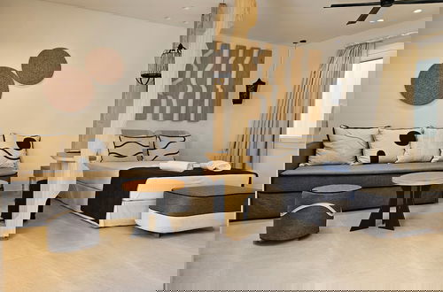Foto 6 - Aristotle Suites