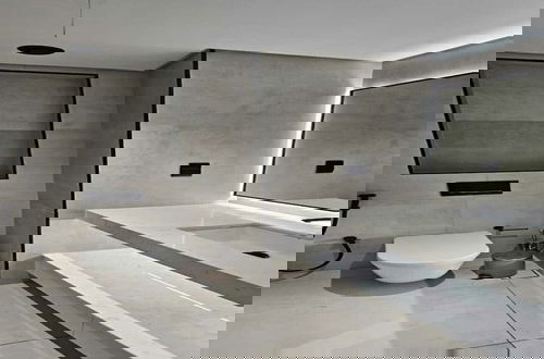 Foto 19 - Luxury Studio in Jumeirah Village Circle
