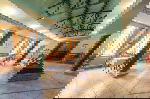 Foto 52 - Cozy Apartment With Swimming Pool, Terrace, Garden, Parking