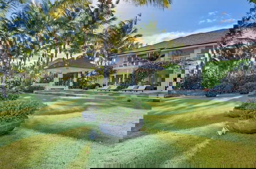 Foto 43 - Oceanfront Golf Course Estate w Pool Guest House
