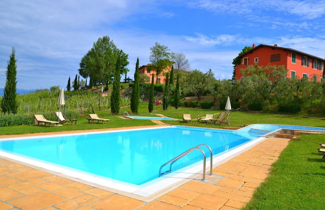 Holiday Home With Pool in Stabbia - Foto 1