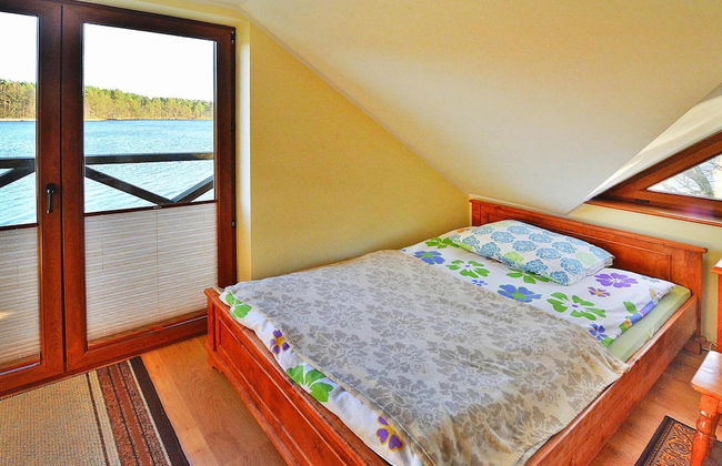 Holiday House by the Lake With a Fireplace - Foto 3