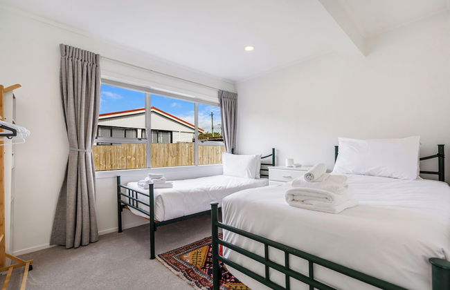 Spacious Renovated 3BR in Ellerslie I Zodiak Stays - Foto 4