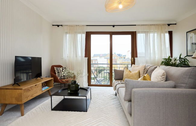 The Isleworth Place - Stunning 1bdr Flat With Balcony - Foto 1