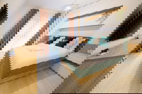 Photo 9 - Smart Concept Living Plaza