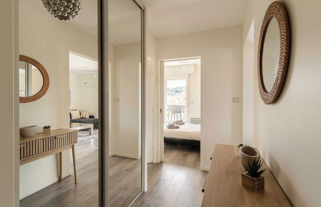 Renovated Apartment Sleeping 6 - Pool and Tennis - Foto 4