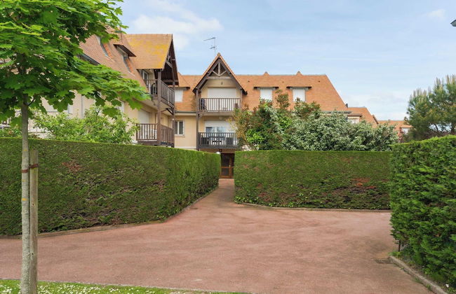 Renovated Apartment Sleeping 6 - Pool and Tennis - Foto 16