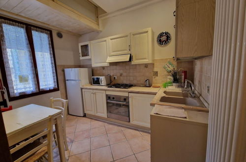 Photo 3 - Mezzo 8 in Firenze With 2 Bedrooms and 1 Bathrooms