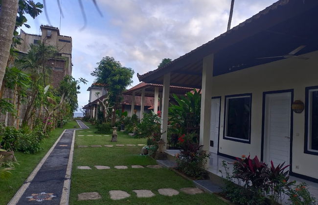 Utama Villas Beach Front Candidasa - Foto 23