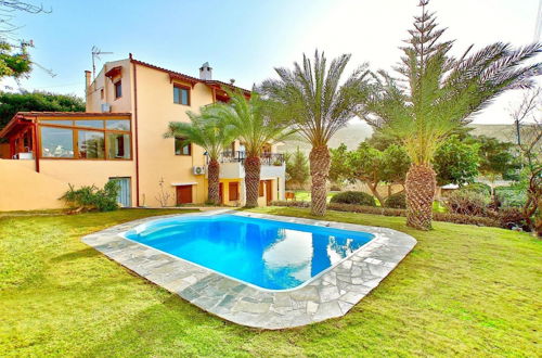 Photo 1 - Villa Karteros With Private Swimming Pool