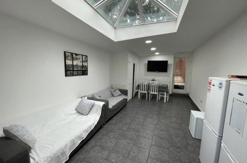 Photo 2 - Studio Close to Selly Oak Train Station