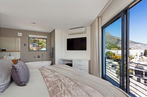 Photo 20 - Alpha One Penthouse - Sea Point