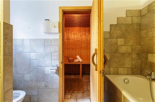 Foto 19 - El Paradiso - Luxury Chalet Sauna With Stunning Views