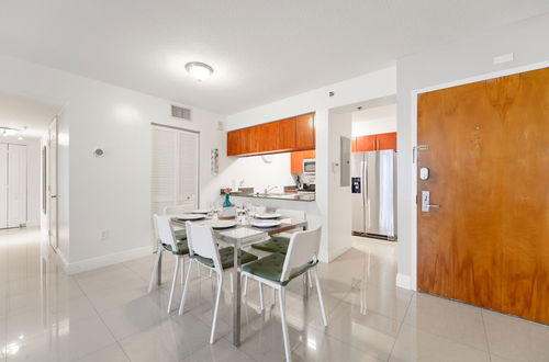 Photo 23 - Wonderful 3BR Condo at Brickell