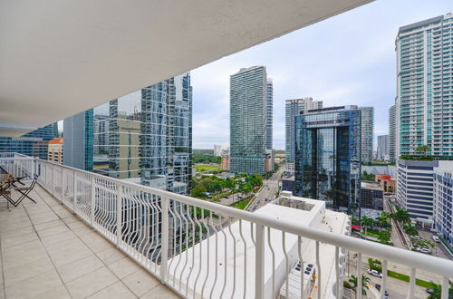 Foto 18 - Wonderful 3BR Condo at Brickell