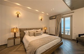 Photo 2 - Santorini Grand Luxury Villas