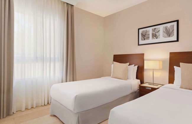 Ramada Hotel & Suites by Wyndham Costa del Sol - Foto 65