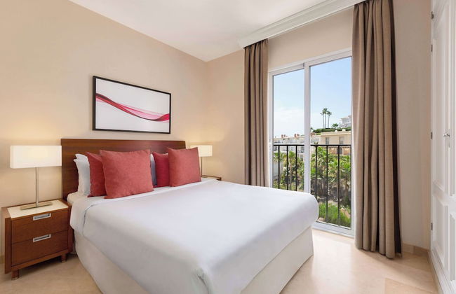 Ramada Hotel & Suites by Wyndham Costa del Sol - Foto 56