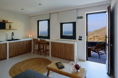 Foto 4 - RyoLithos Suites