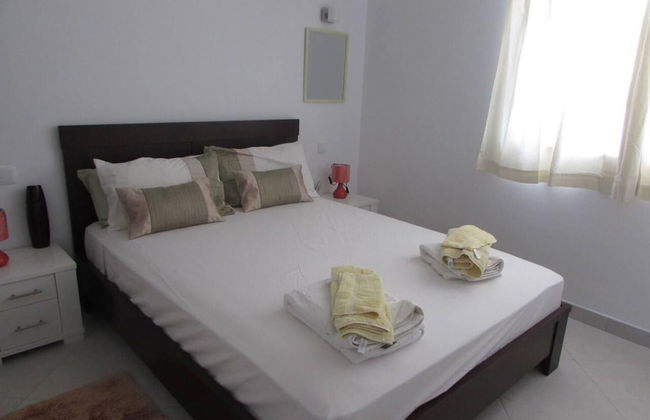 Cosy Open Plan 2-bed Apartment - Photo 3
