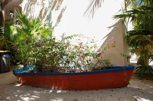 Photo 23 - Spacious and Private Retreat 1 Block From the Beach in Progreso East