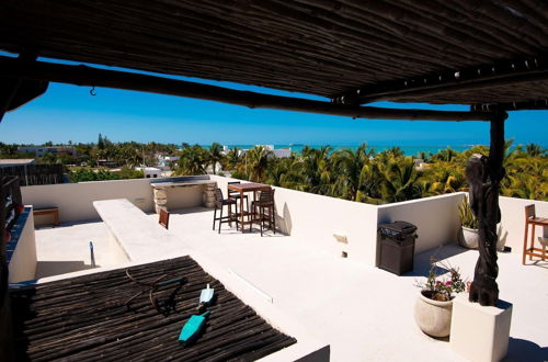 Photo 31 - Spacious and Private Retreat 1 Block From the Beach in Progreso East