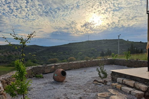 Foto 1 - Peaceful Stone House With Nature View in Karaburun