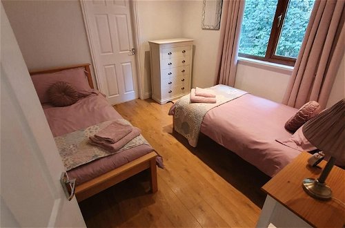 Photo 6 - Stunning 2 Bedroom Pet Friendly Lodge
