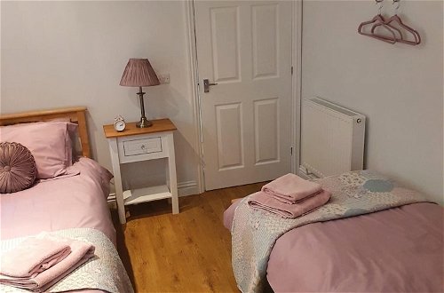 Foto 2 - Stunning 2 Bedroom Pet Friendly Lodge