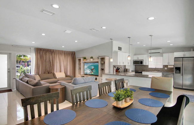 Waterfront Oasis w/ Enclosed Pool! - Foto 34