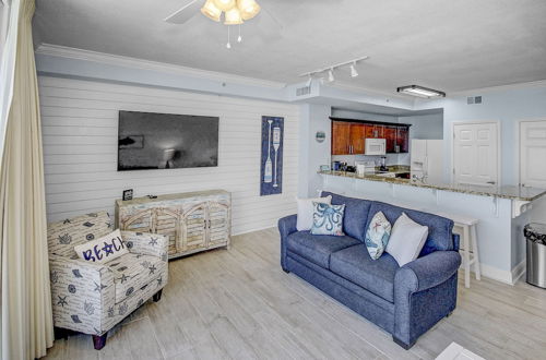 Photo 10 - 1bd/2ba Unit w/ a Bunk Alcove and Amazing Views Right on the Gulf