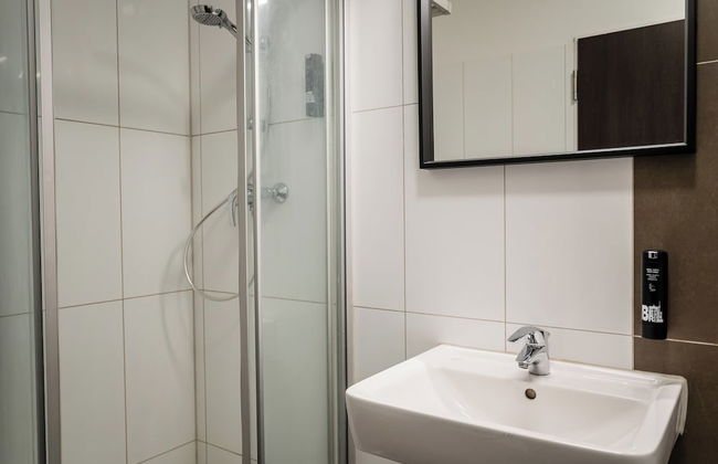 Apartmenthaus Berlin Neukölln - Photo 23