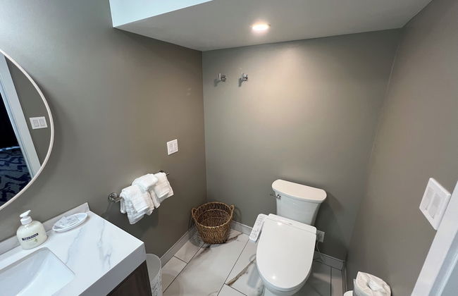 Lighthouse Inn & Suites - Foto 54