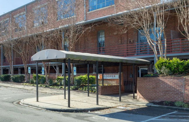 ASK FOR Discount-historic Brick 2BR Getaway Wifi - Foto 25