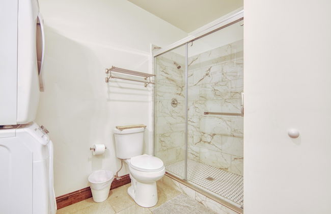 Sosuite 2BR Apt w Balcony W D Gym On-site Bar - Foto 17