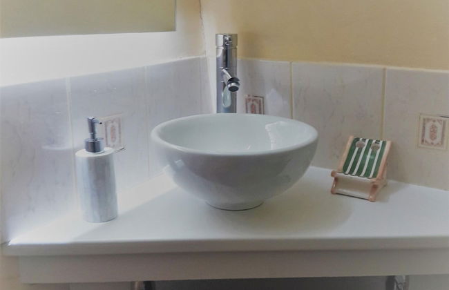 Apartment in the Historic Centre of Bayeux - Photo 8