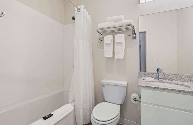 WaterWalk Extended Stay by Wyndham Kansas City - Overland Pk - Foto 60
