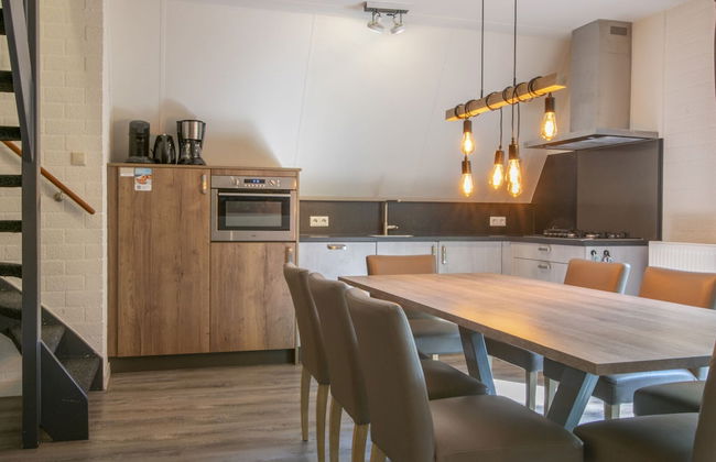 Restyled Holiday Home With Dishwasher in the Woods - Foto 6