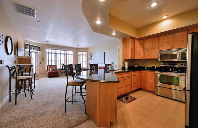 Unit 433a 1 BD/ 1 BA Condo - Photo 6
